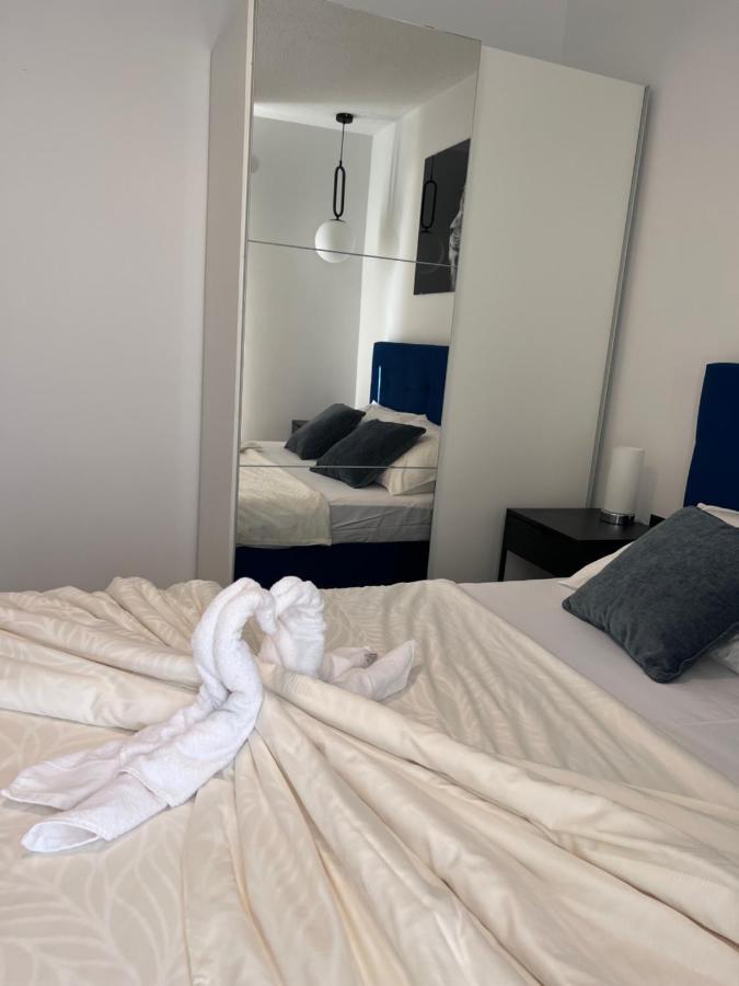 Apartment Nadalina โรกอซนิซา ภายนอก รูปภาพ